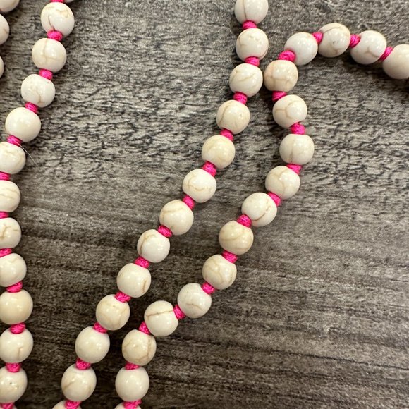 23in Lilly Pulitzer Hot Pink Tassel Necklace - Picture 3 of 3